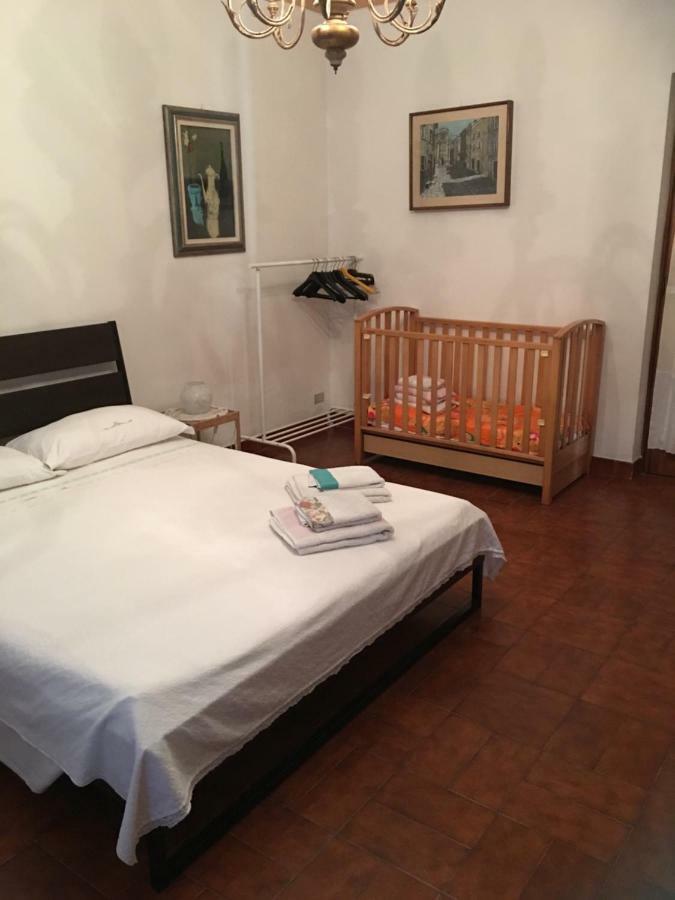 Casa Degli Zii Appartamento Letizia Luni Extérieur photo